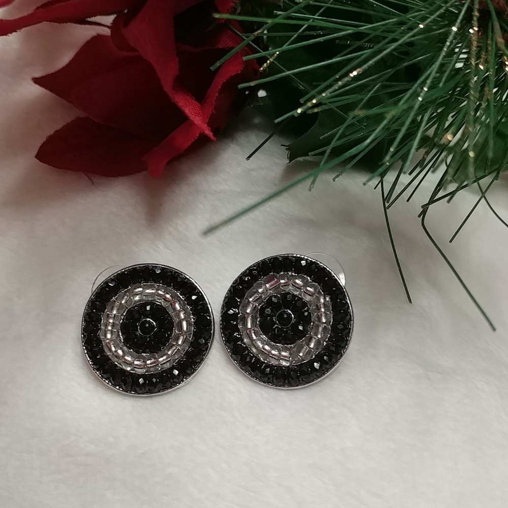 JTV Black & Silver Beaded Earrings NWT